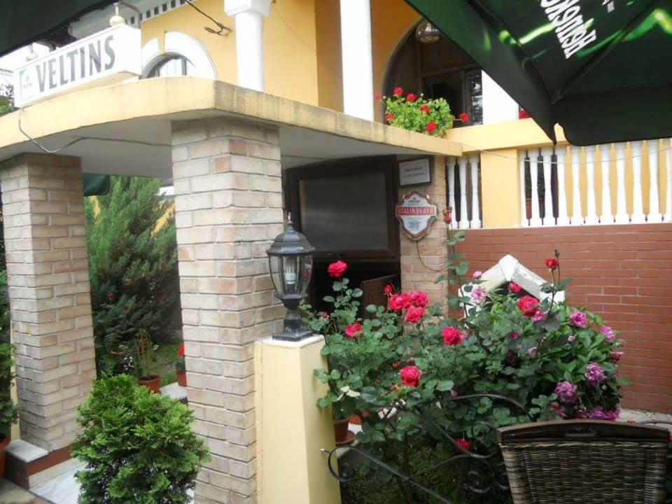 Pensiunea Onix Fagaras Exterior photo